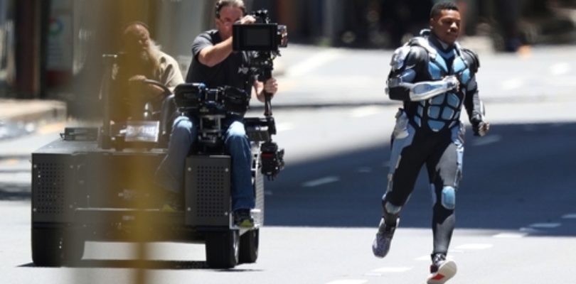 New Pacific Rim 2 Images Show John Boyega Suited and Ready for Action
